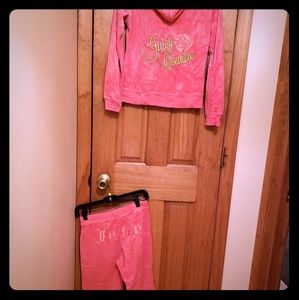 Juicy sweatsuit in coral/peach